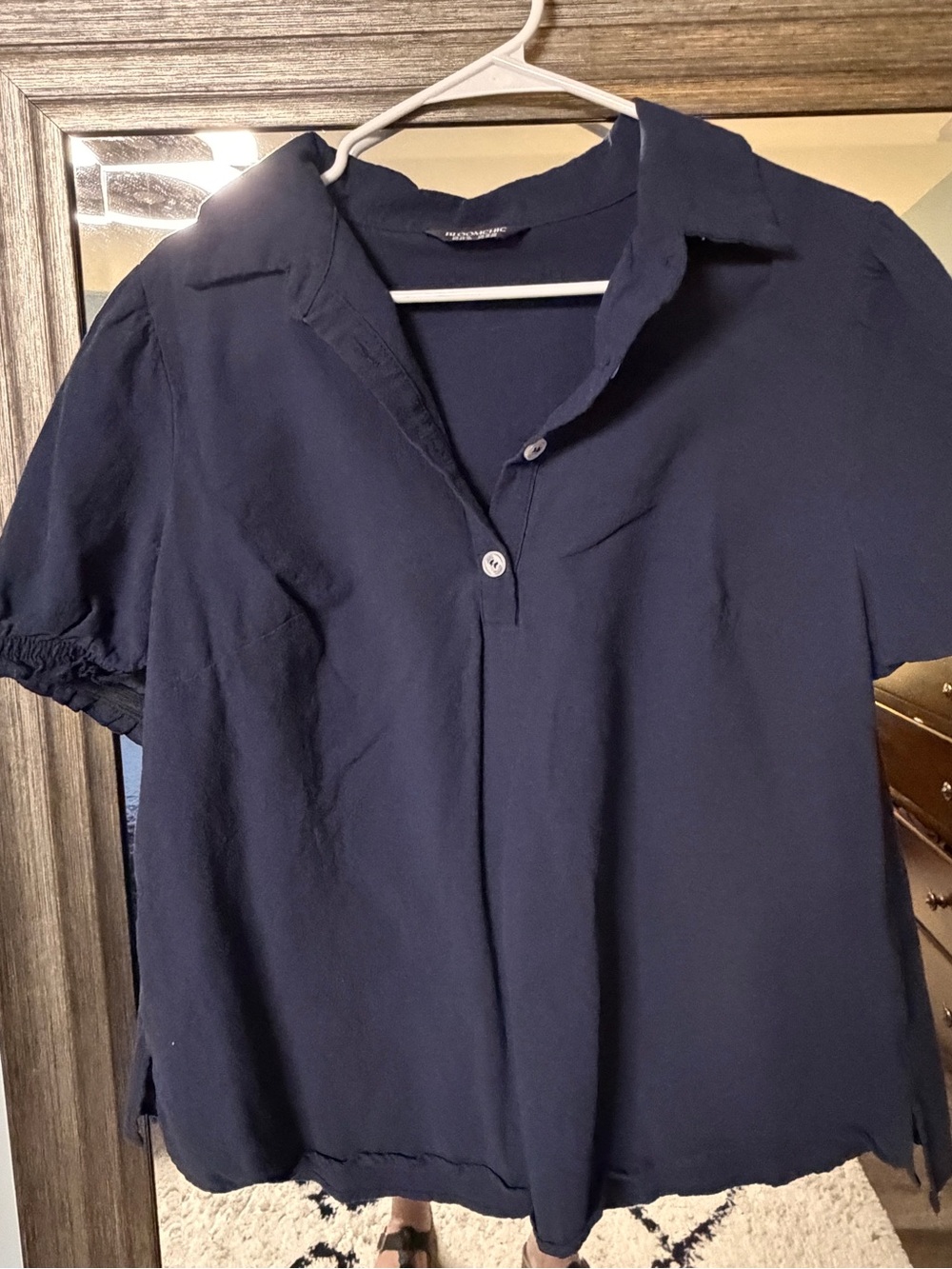 Women’s Navy Puff Sleeve Shirt